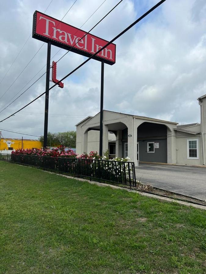 Travel Inn Lackland Sea World San Antonio Bagian luar foto